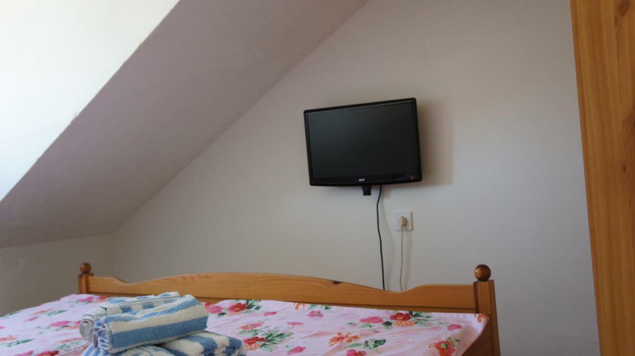 Ivo Apartments Рогозниця Екстер'єр фото