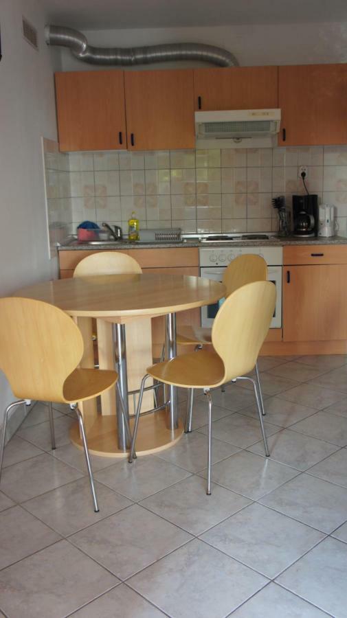 Ivo Apartments Рогозниця Екстер'єр фото