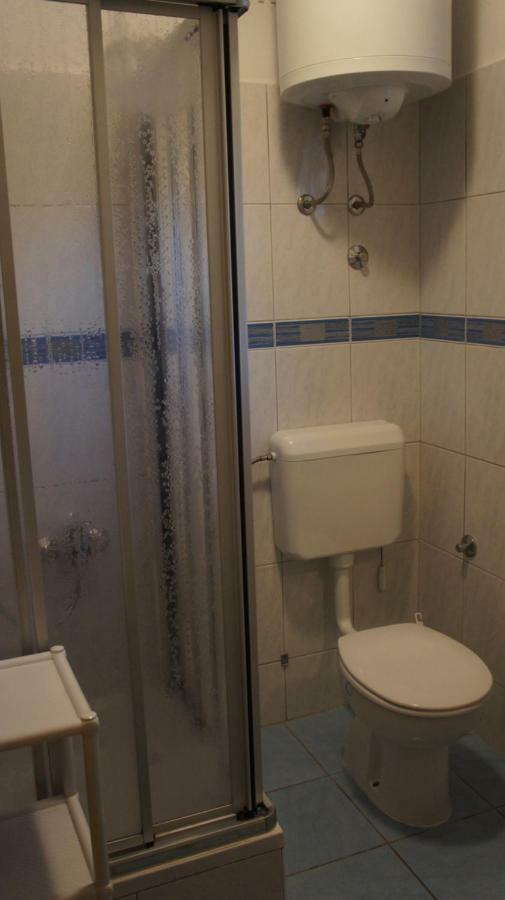 Ivo Apartments Рогозниця Екстер'єр фото